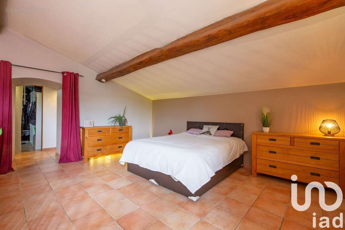 Photo 6 - Maison à ROQUEBRUNE-SUR-ARGENS