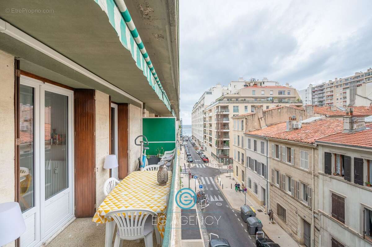 Appartement à MARSEILLE-7E