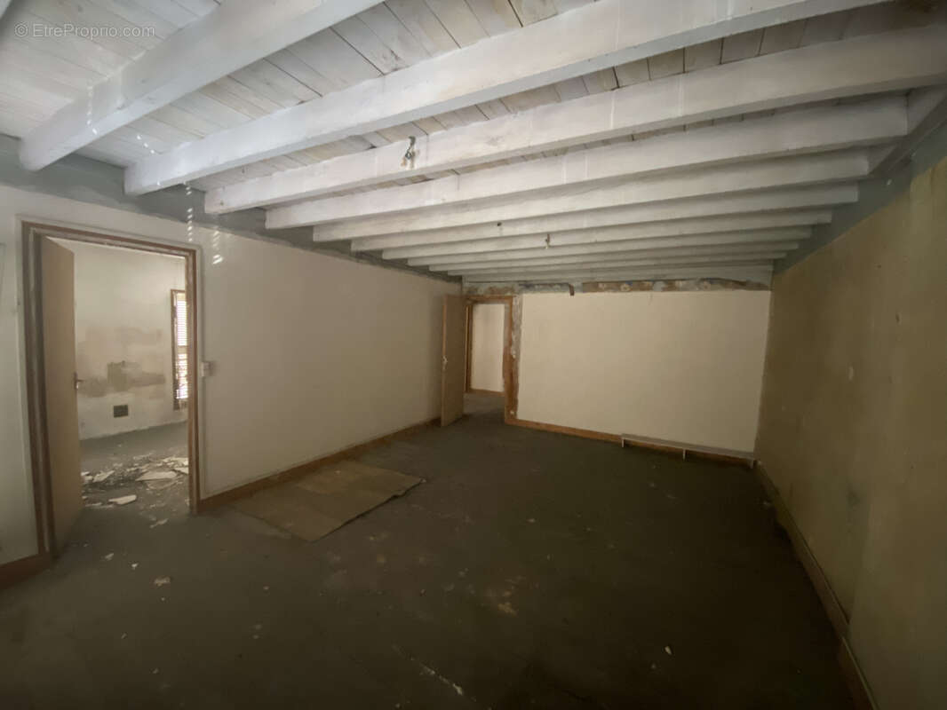 Appartement à CHALAIS