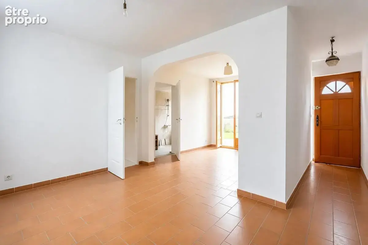 Maison 4 pièces 52,5 m² Saint-Denis - photo 2