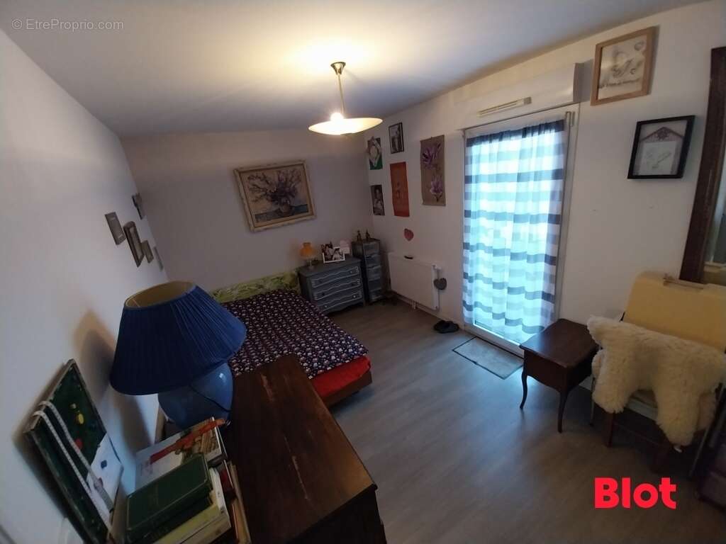 Appartement à SAINT-JACQUES-DE-LA-LANDE