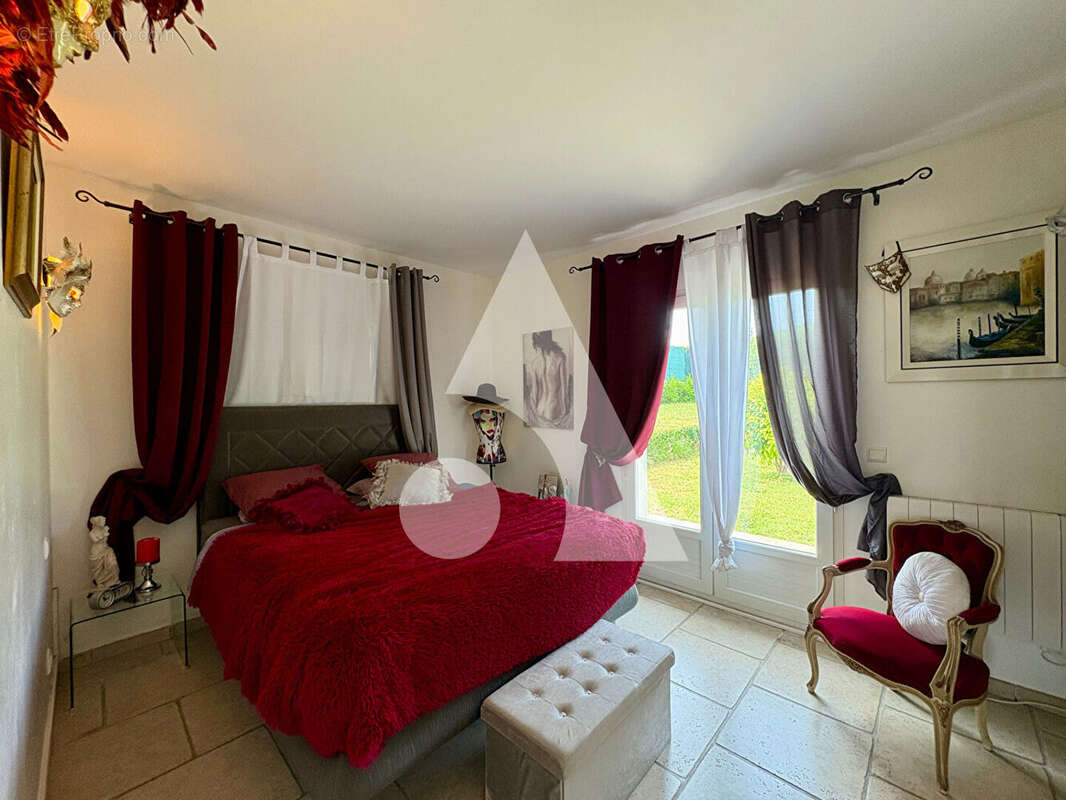 Maison à MOUANS-SARTOUX