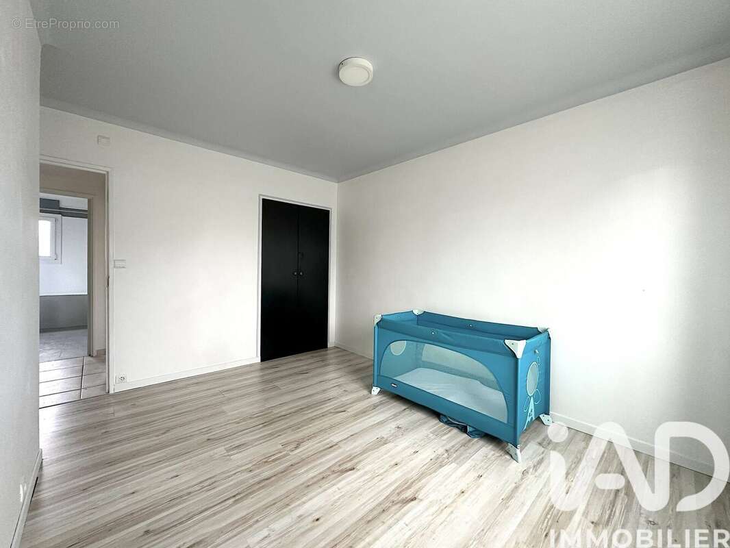 Photo 8 - Appartement à SARTROUVILLE