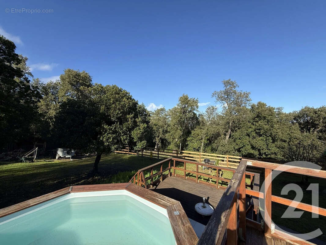 Maison à SANTA-MARIA-POGGIO