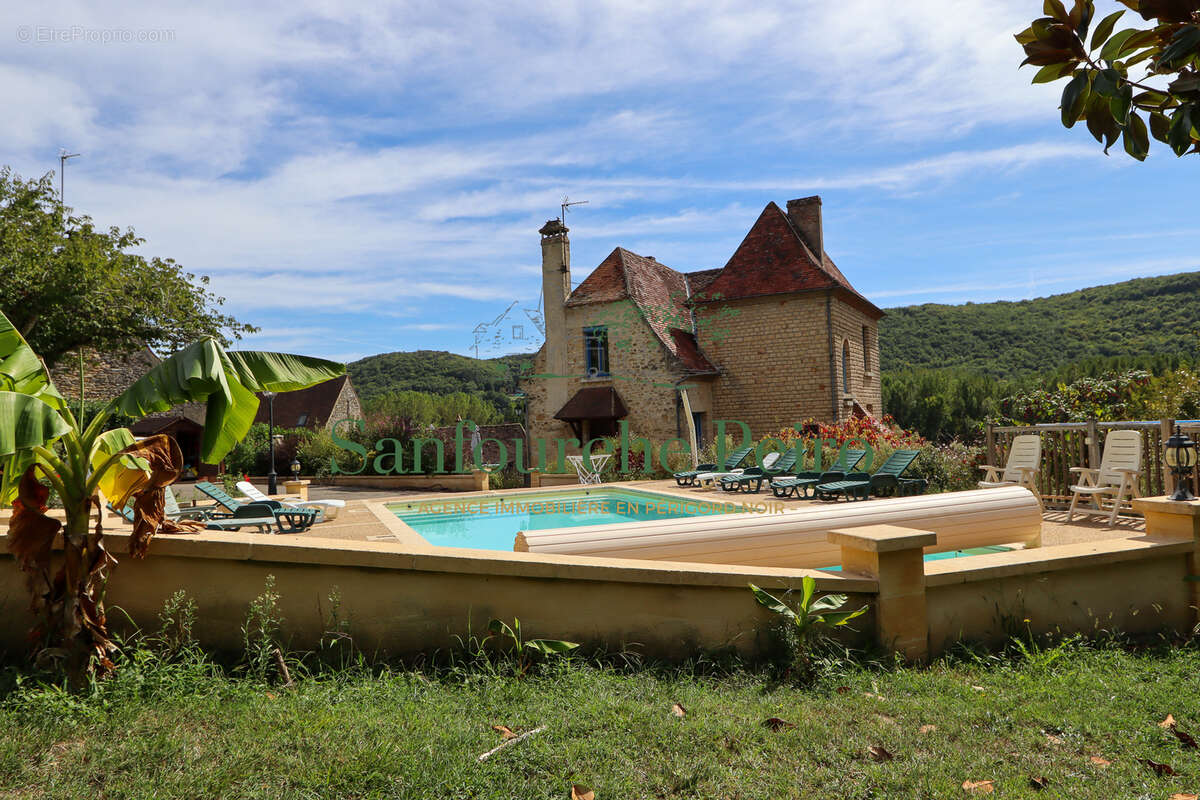 À 12 km de Sarlat grande maison Périgourdine face à la rivière Dordogne - photo 2