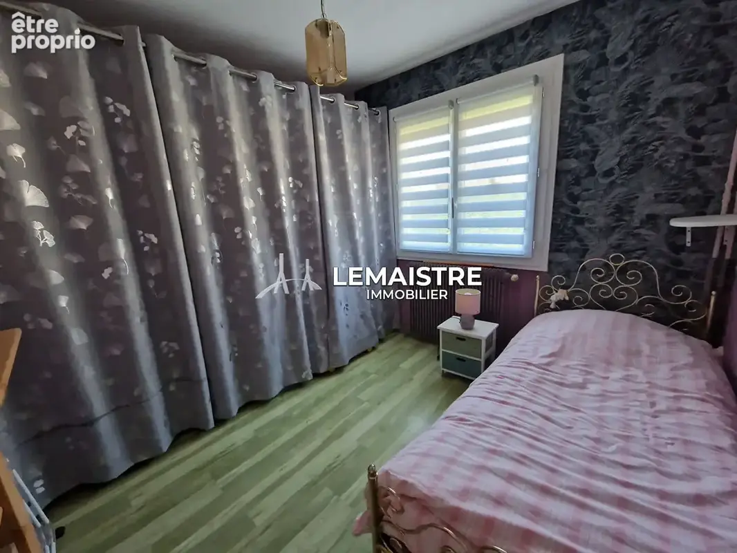 Maison familiale à vendre - Saint Romain De Colbosc centre - 124 m² - 4 chambres - photo 9