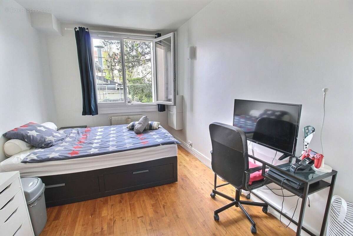 Appartement à SAINT-MAUR-DES-FOSSES