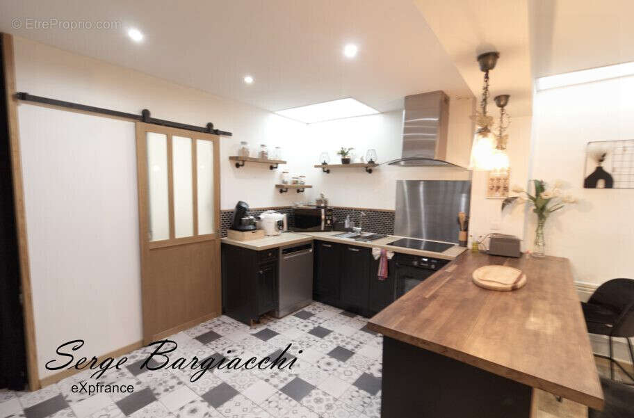 Appartement 210 m² à Henin-Beaumont  - photo 5