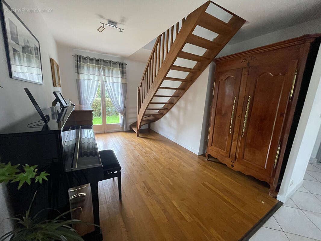 Maison à SAINT-SEBASTIEN-SUR-LOIRE