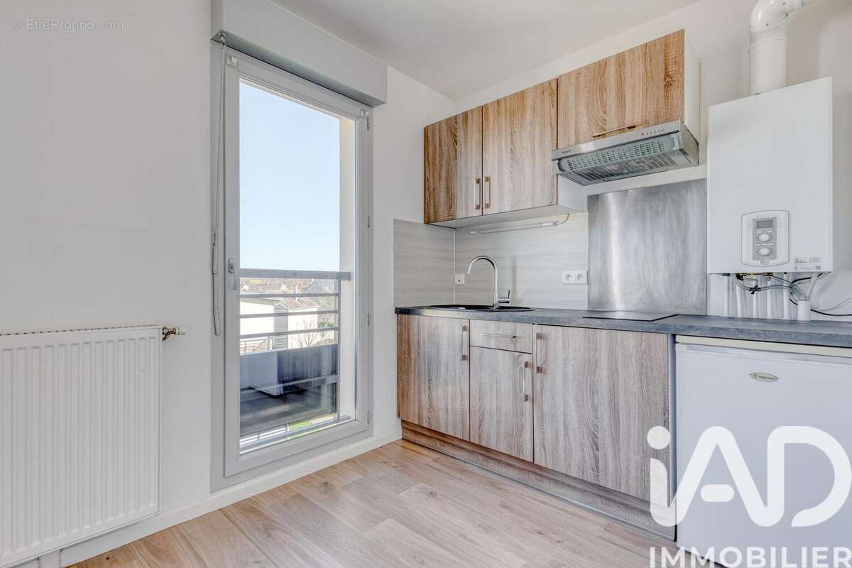Photo 5 - Appartement à SAVIGNY-LE-TEMPLE