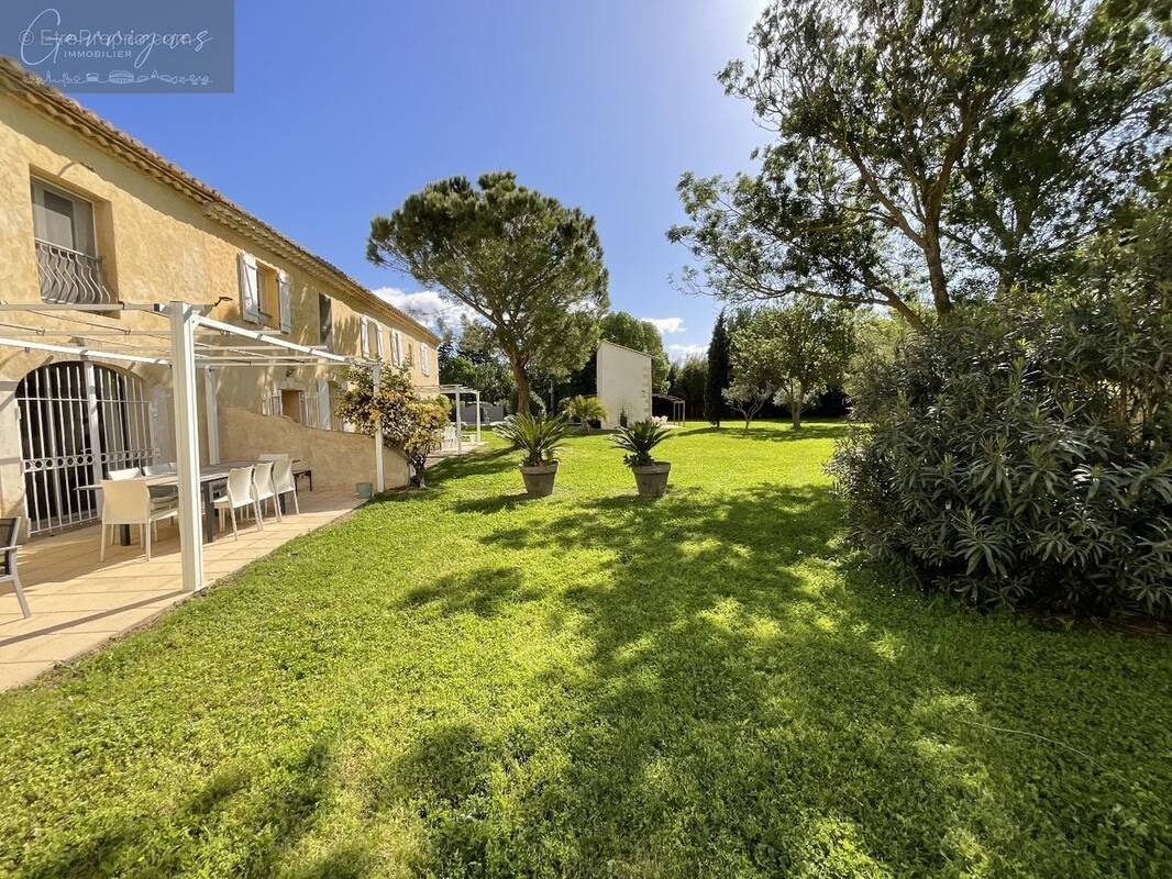 Maison à LE THOLONET