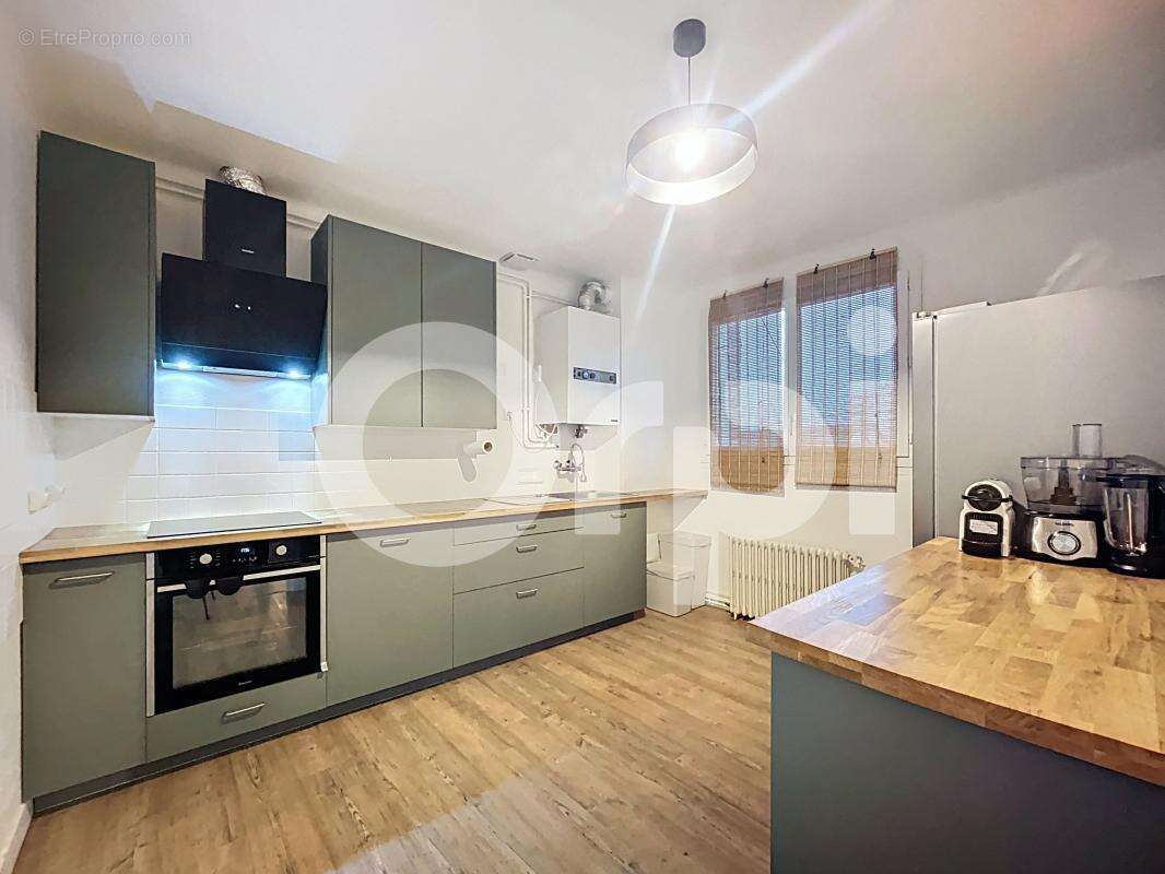 Appartement à BRIVE-LA-GAILLARDE