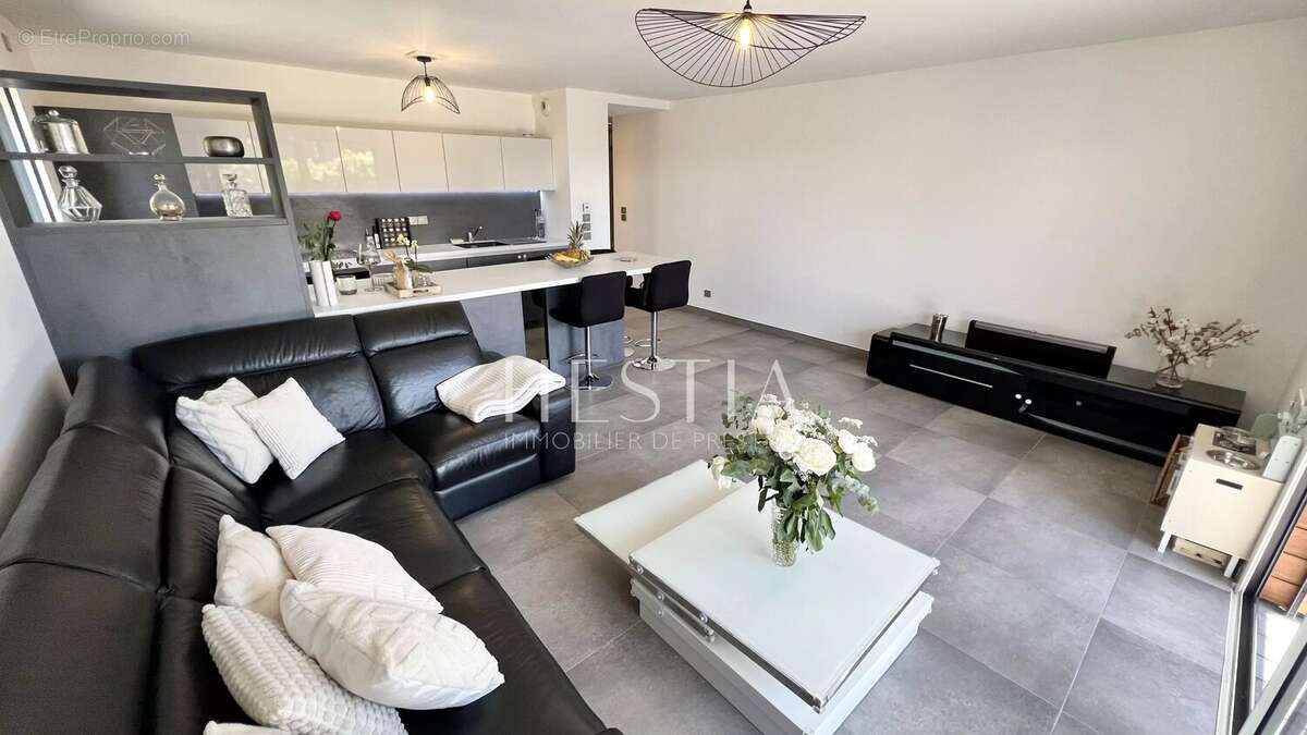 Appartement à ANNECY-LE-VIEUX