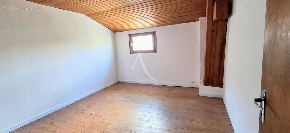 Appartement à BEDARIEUX
