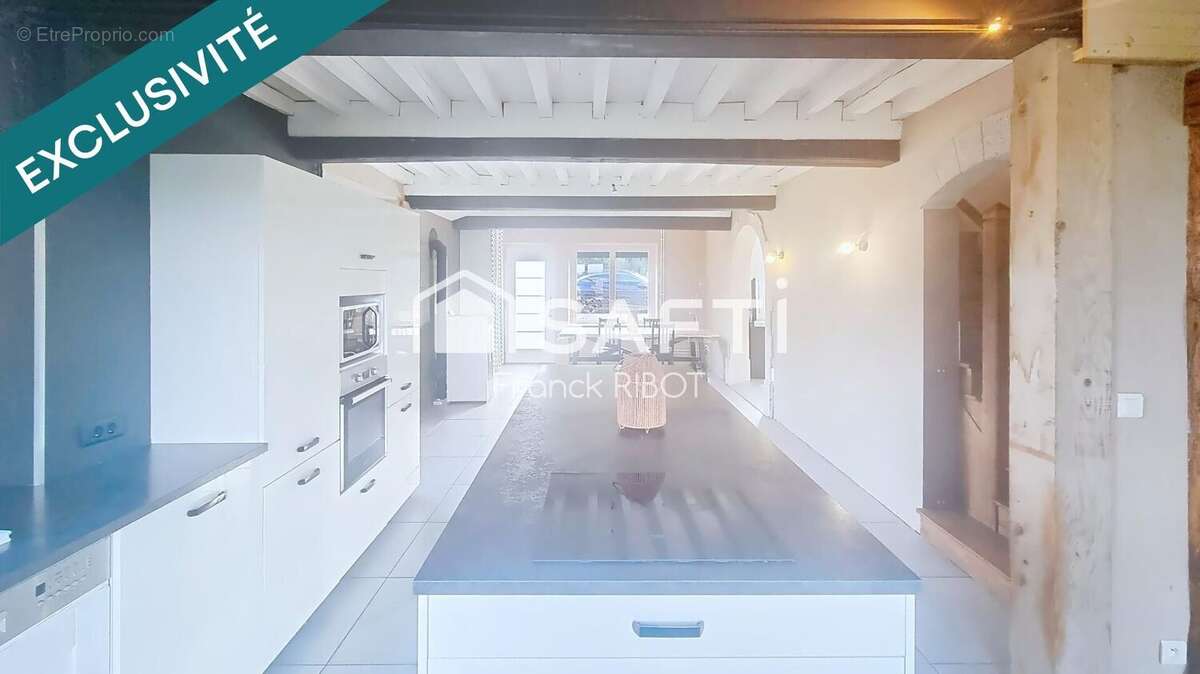 Photo 6 - Maison à LA ROCHE-EN-BRENIL