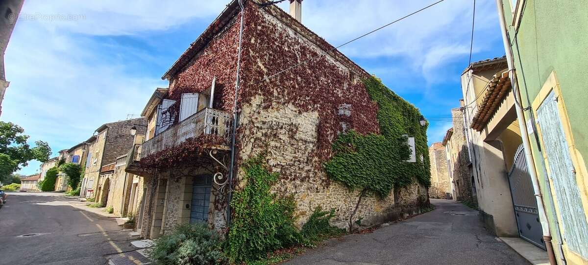 Maison à CAVILLARGUES