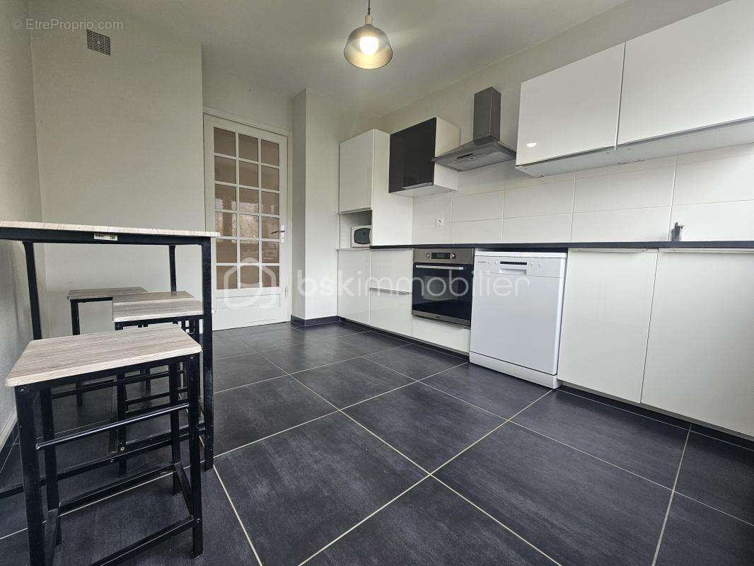 Appartement à ECHIROLLES