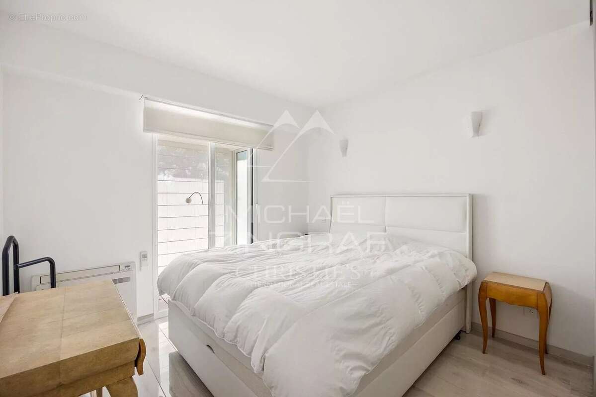Appartement à VILLEFRANCHE-SUR-MER