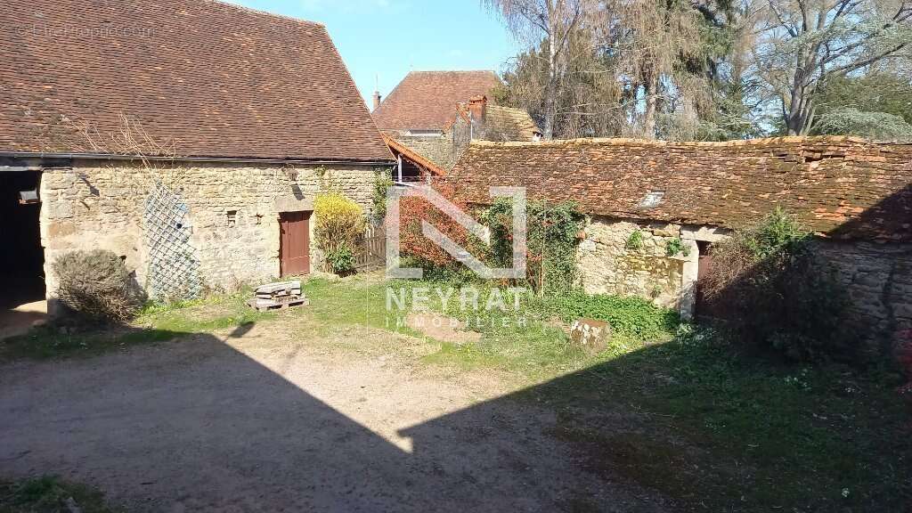 Maison à ARNAY-LE-DUC