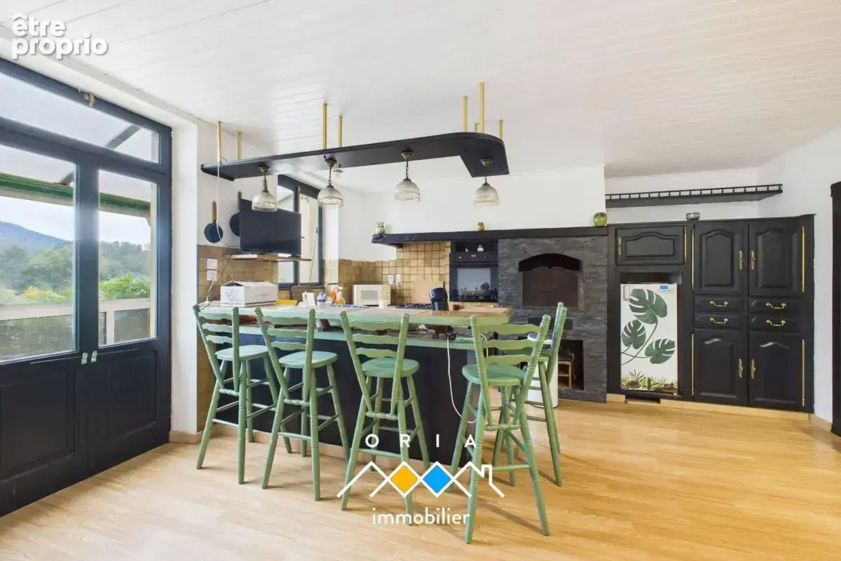 Maison 8 pièces 289 m² à vendre à Jouy-Aux-Arches (57130) - photo 2
