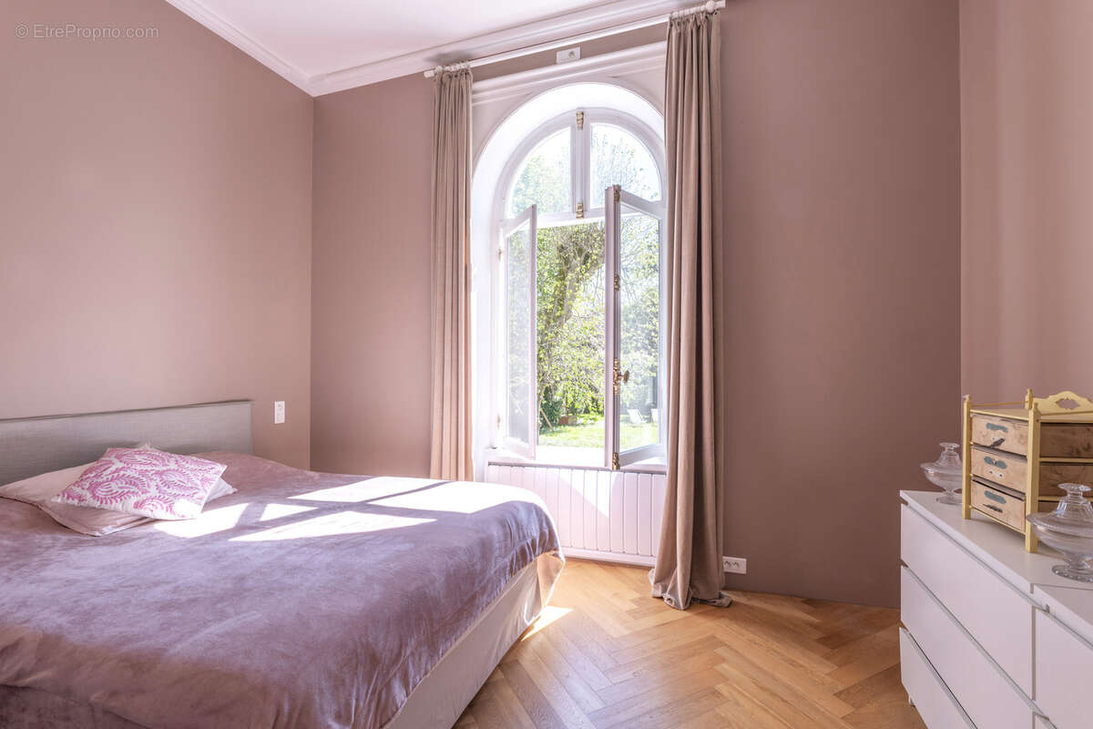 Appartement à MAISONS-LAFFITTE