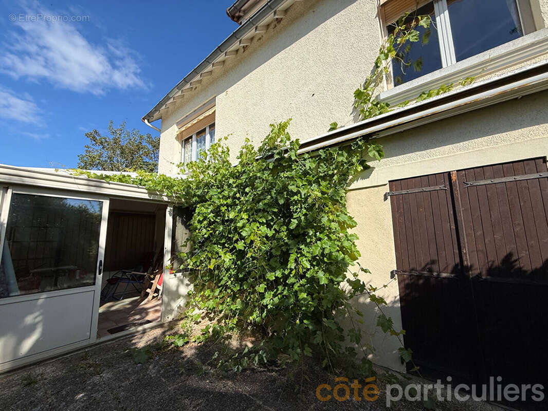 Maison à SAINT-AMAND-MONTROND