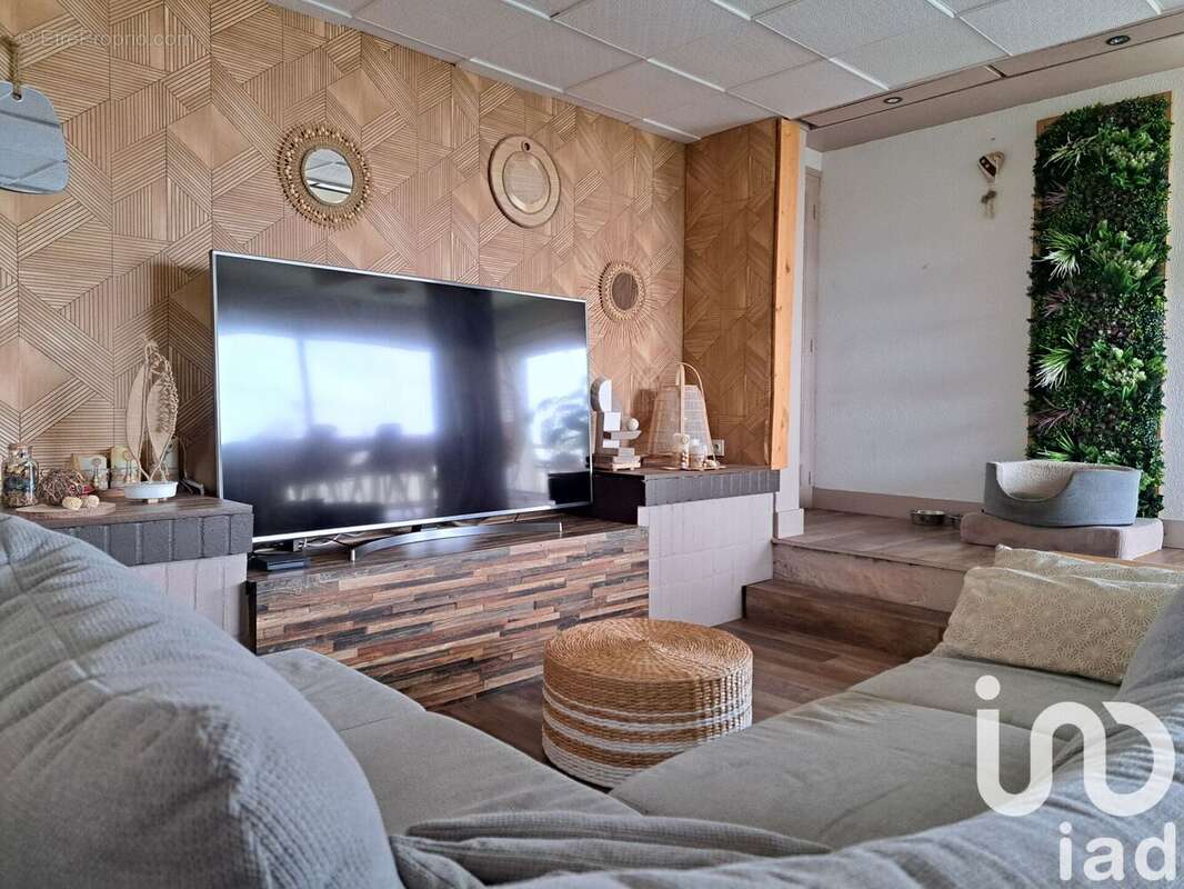 Photo 7 - Maison à LACHAPELLE-AUZAC