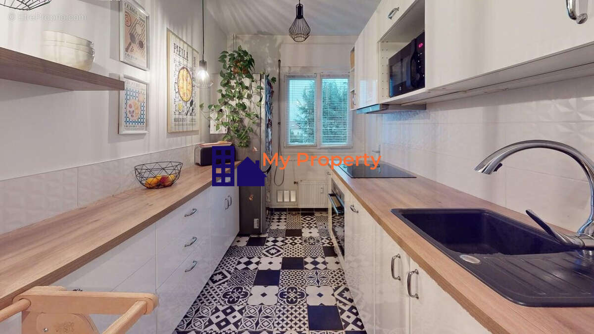 Appartement à HOUILLES