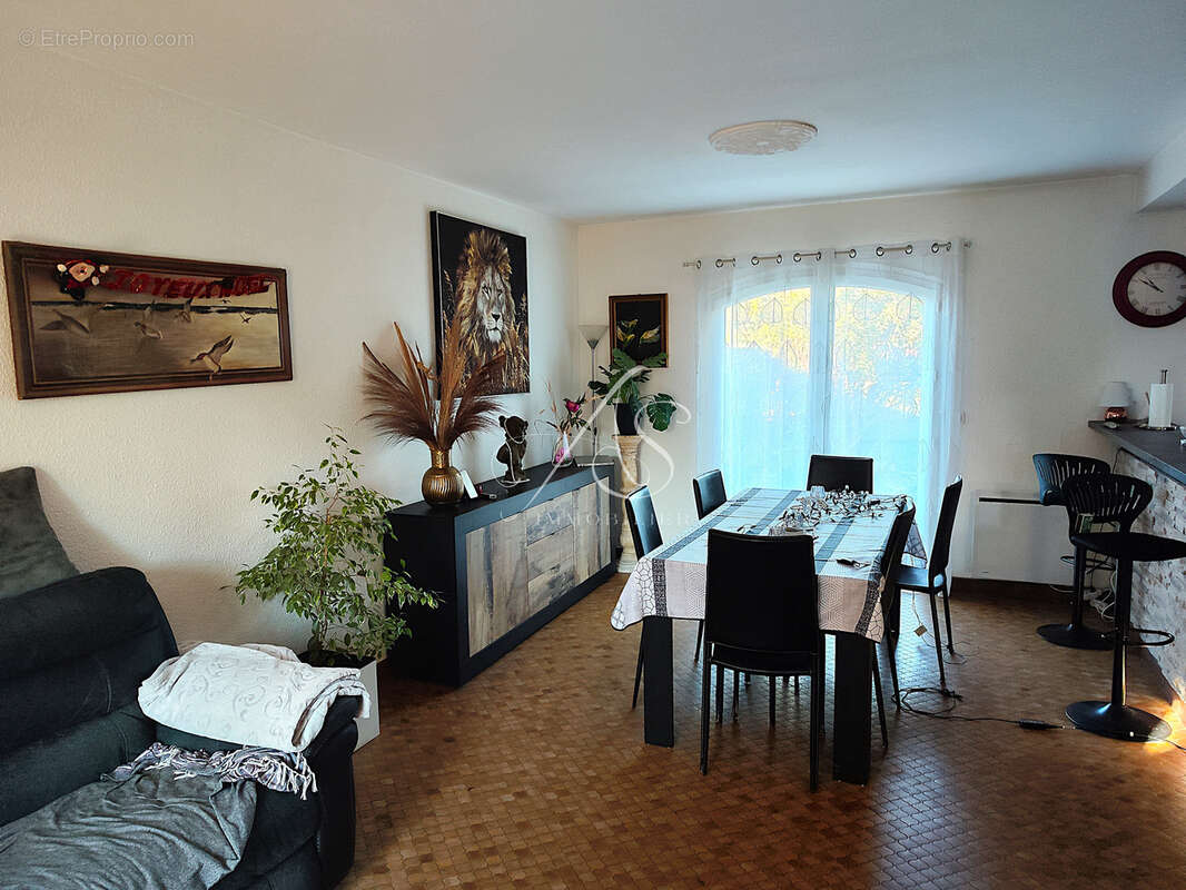 Maison à PEGOMAS