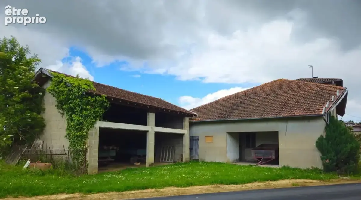 Maison 210 m² à Dommartin  - photo 17
