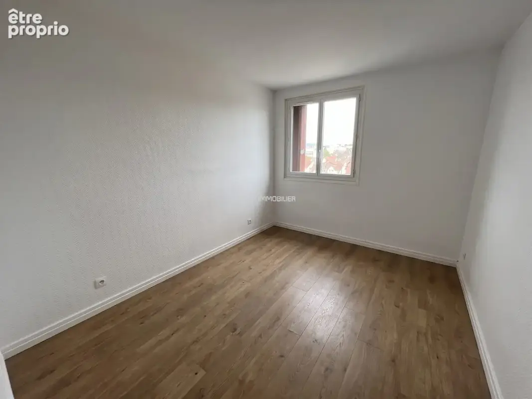 Appartement 4 pièces 68 m² à vendre à Poissy (78300) - photo 6