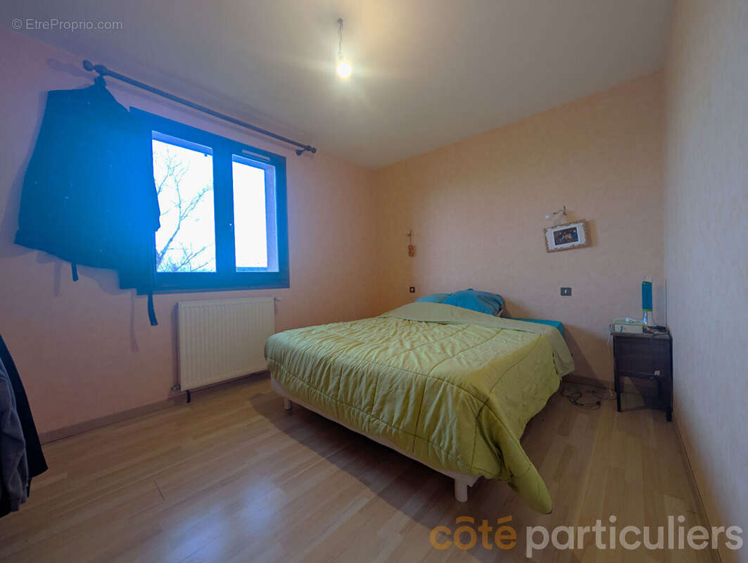 Maison à LUC-LA-PRIMAUBE