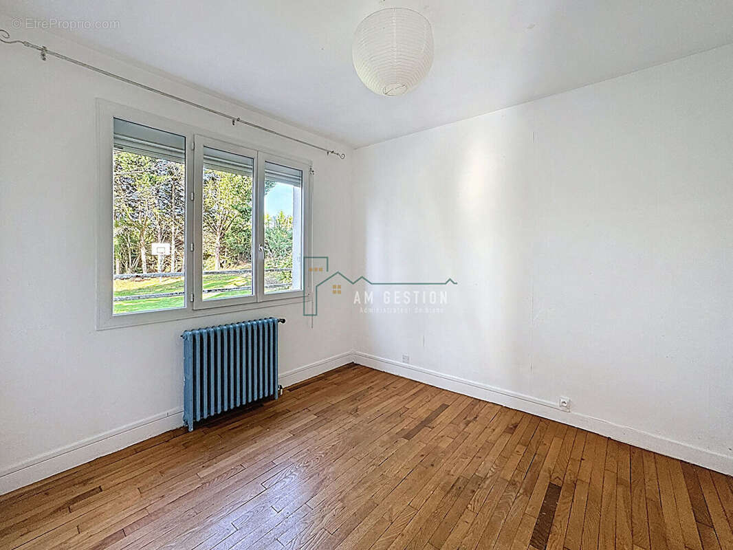 Maison à AIXE-SUR-VIENNE