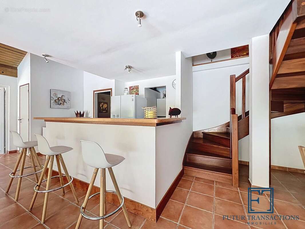 Maison à SAINT-FRANCOIS