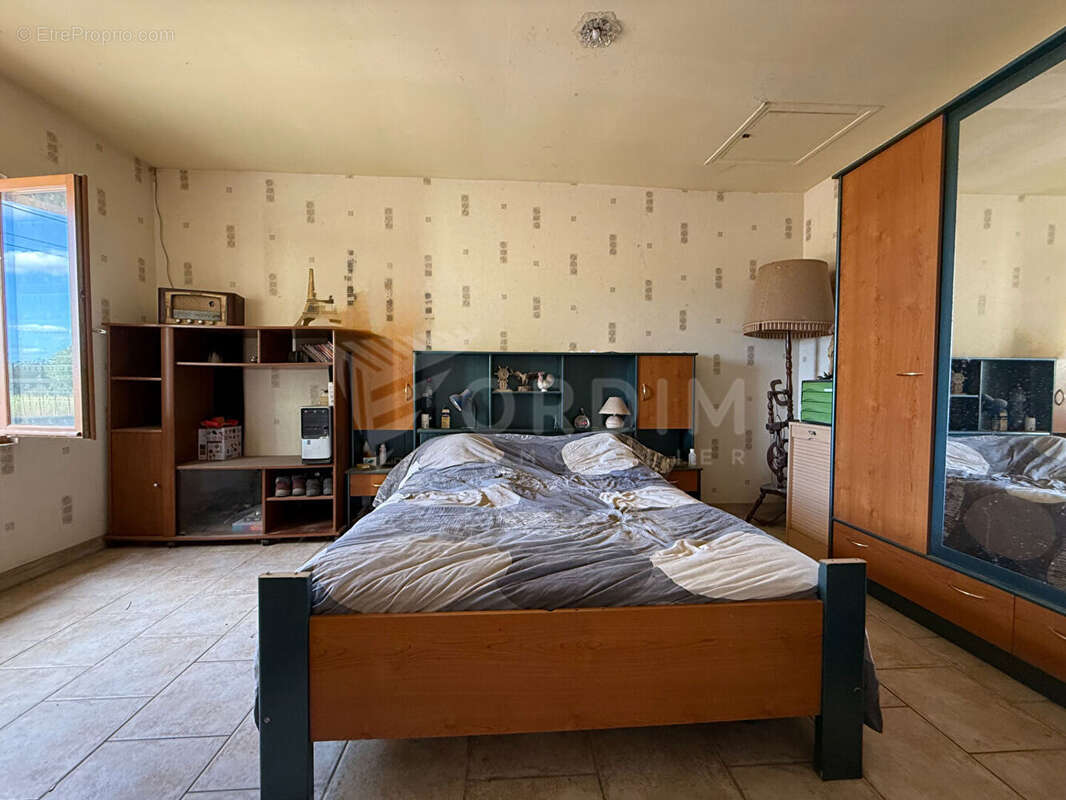 Maison Beaulieu Sur Loire, pavillon de plain-pied 4 chambres. - photo 6