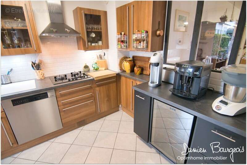 Appartement à SERGY
