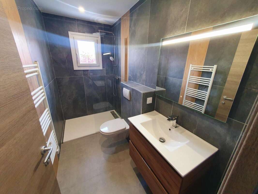 Photo 8 - Maison à SAINT-RAPHAEL