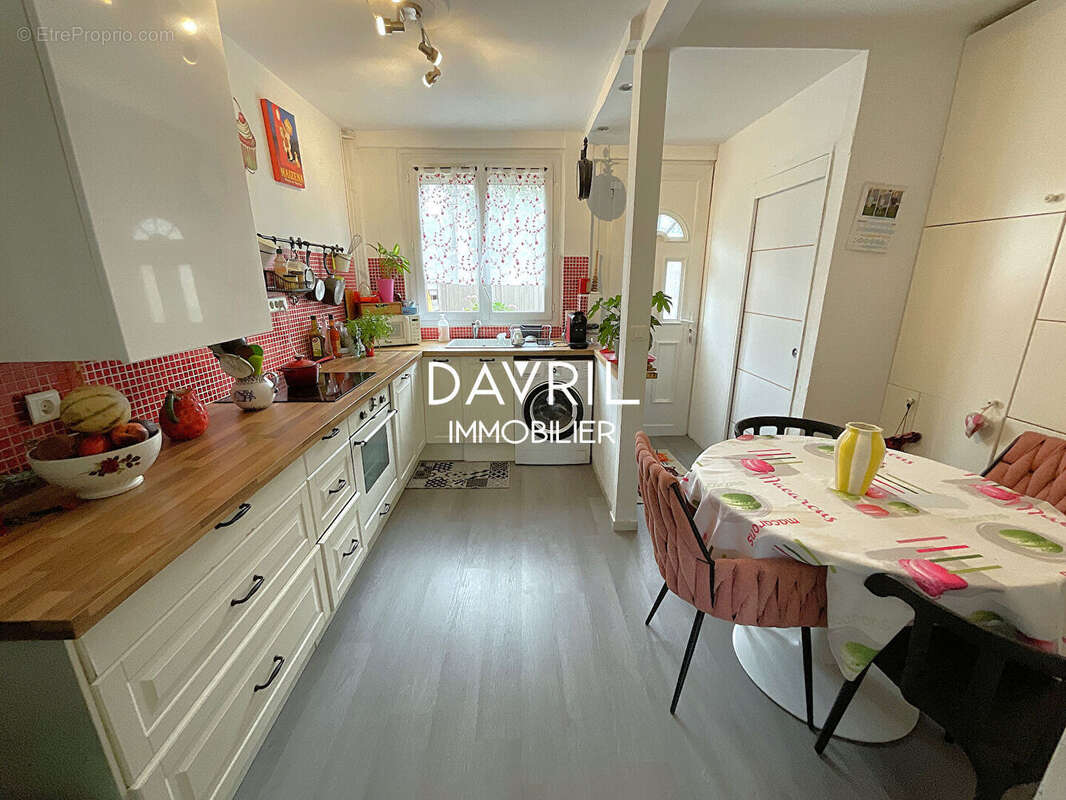 Maison à CONFLANS-SAINTE-HONORINE