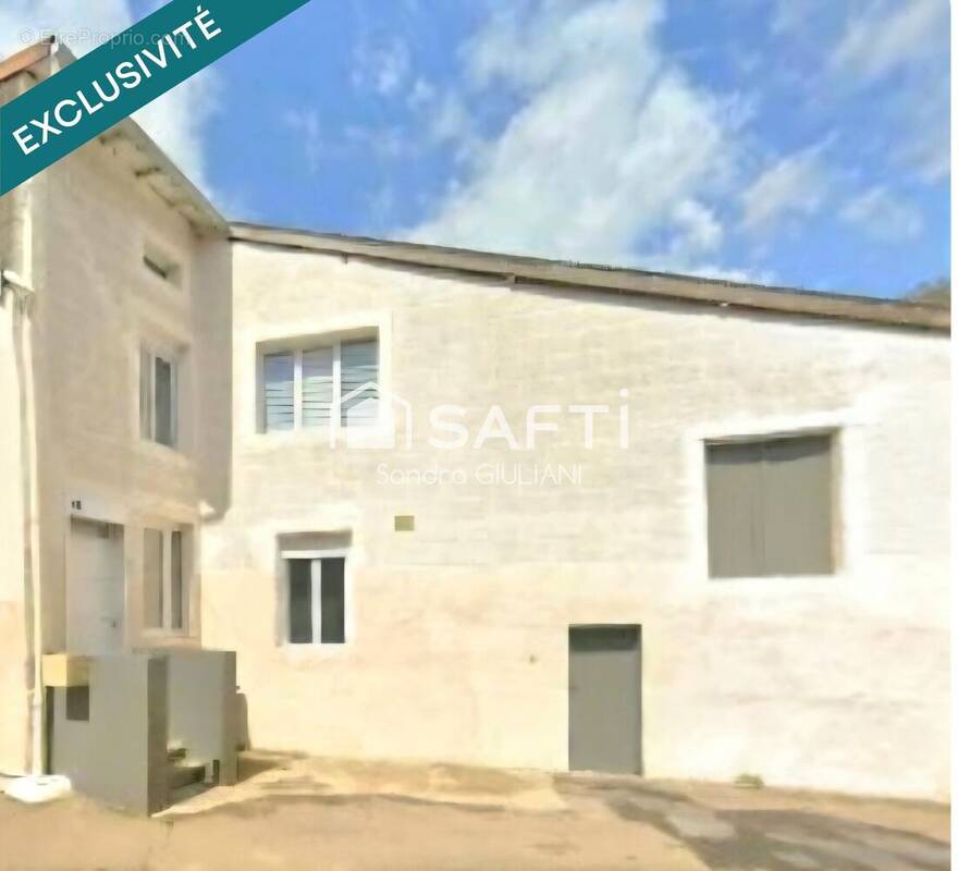 Photo 1 - Appartement à MANGIENNES