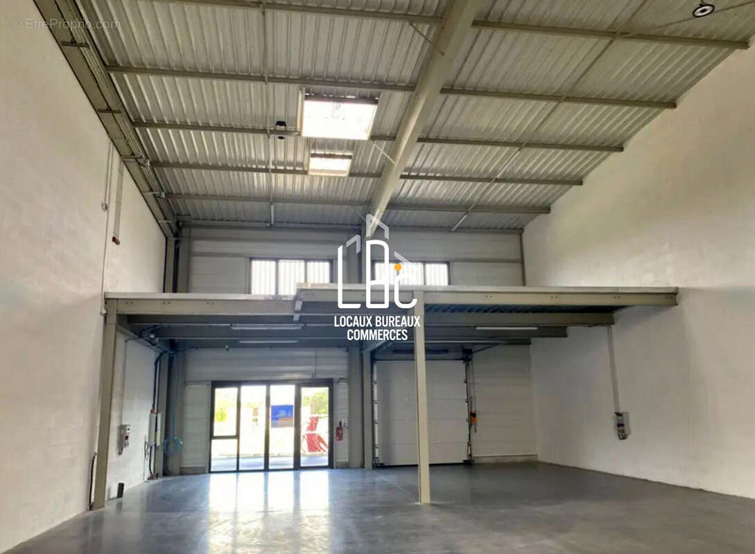 Commerce à LE BIGNON