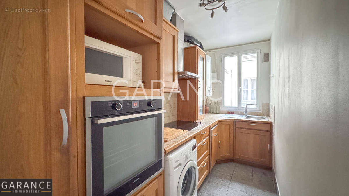 Appartement à PARIS-12E