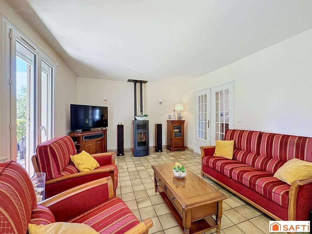 Maison 152 m² à Villeblevin  - photo 5