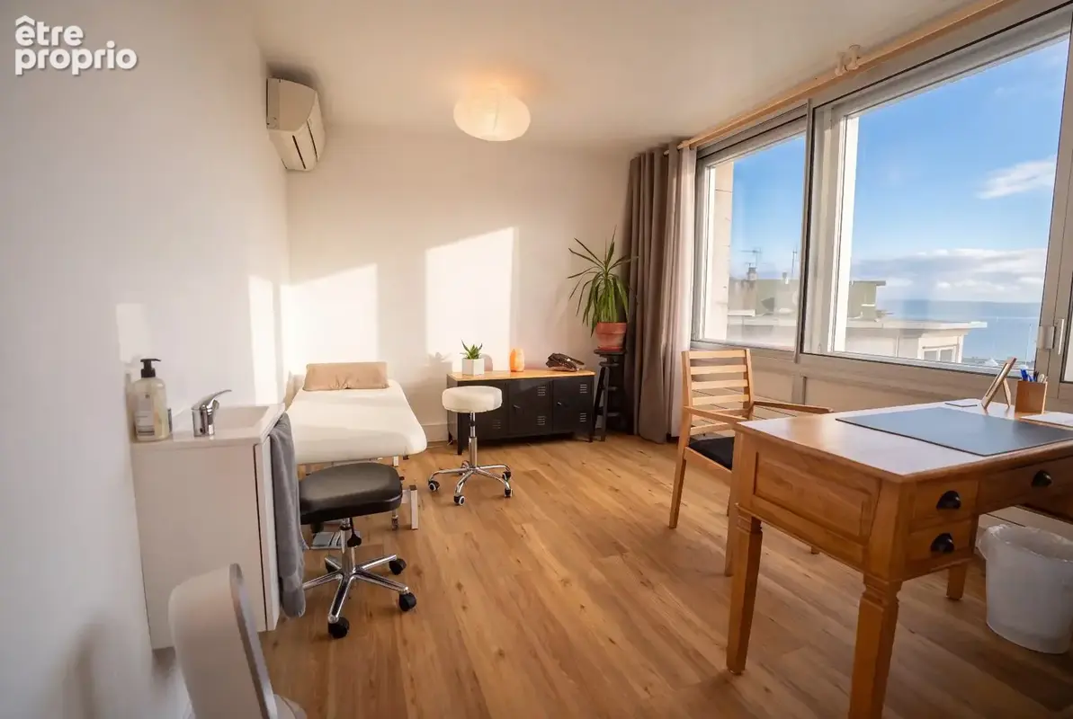 Appartement 94 m² à Evian-Les-Bains  - photo 2