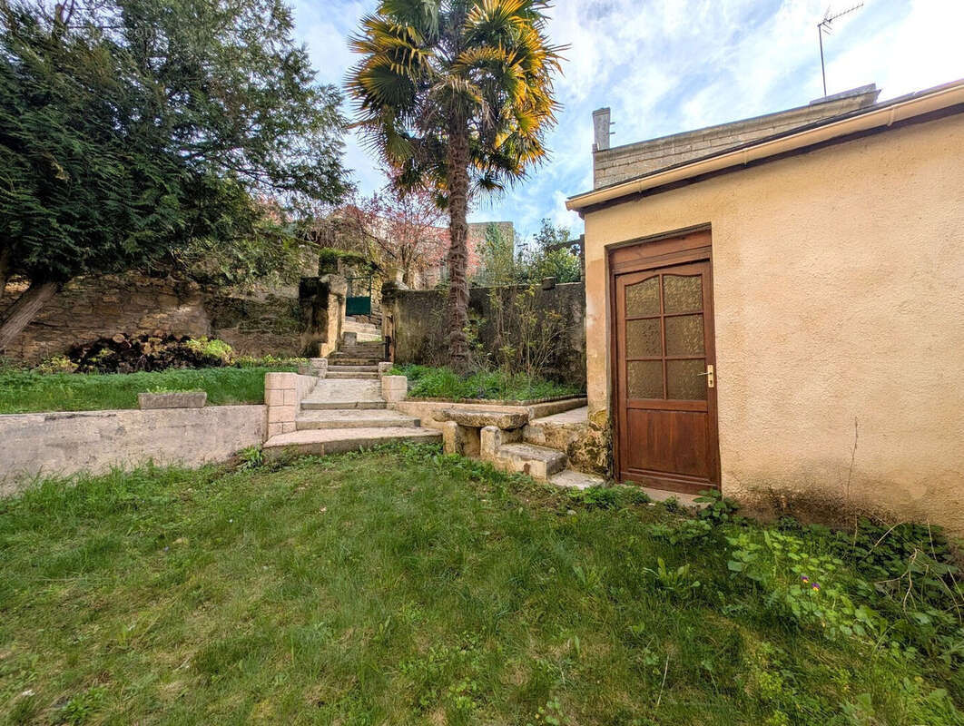 Maison à DOUE-LA-FONTAINE