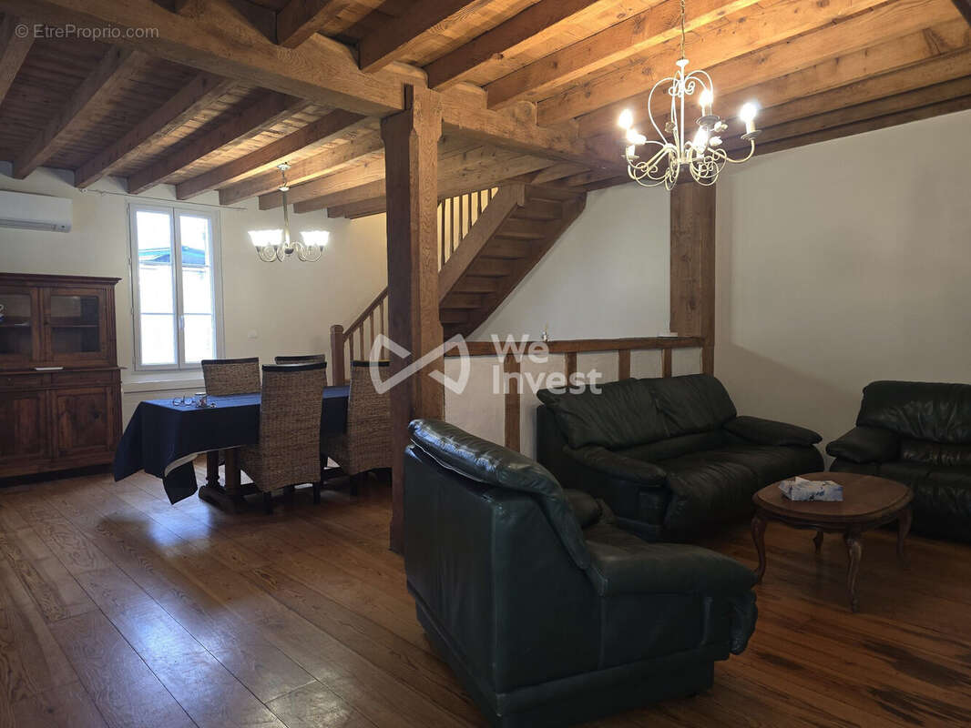 Maison à MONEIN