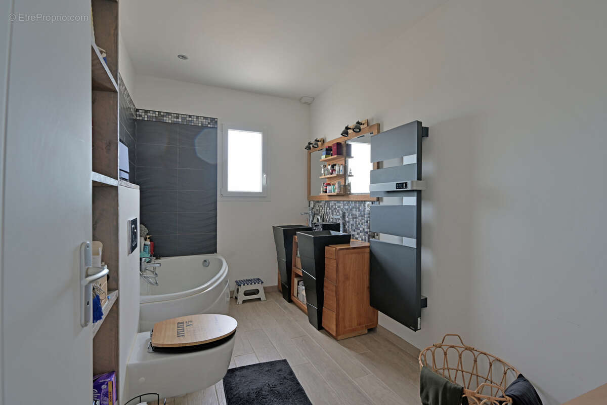 Maison à BEAUVOISIN