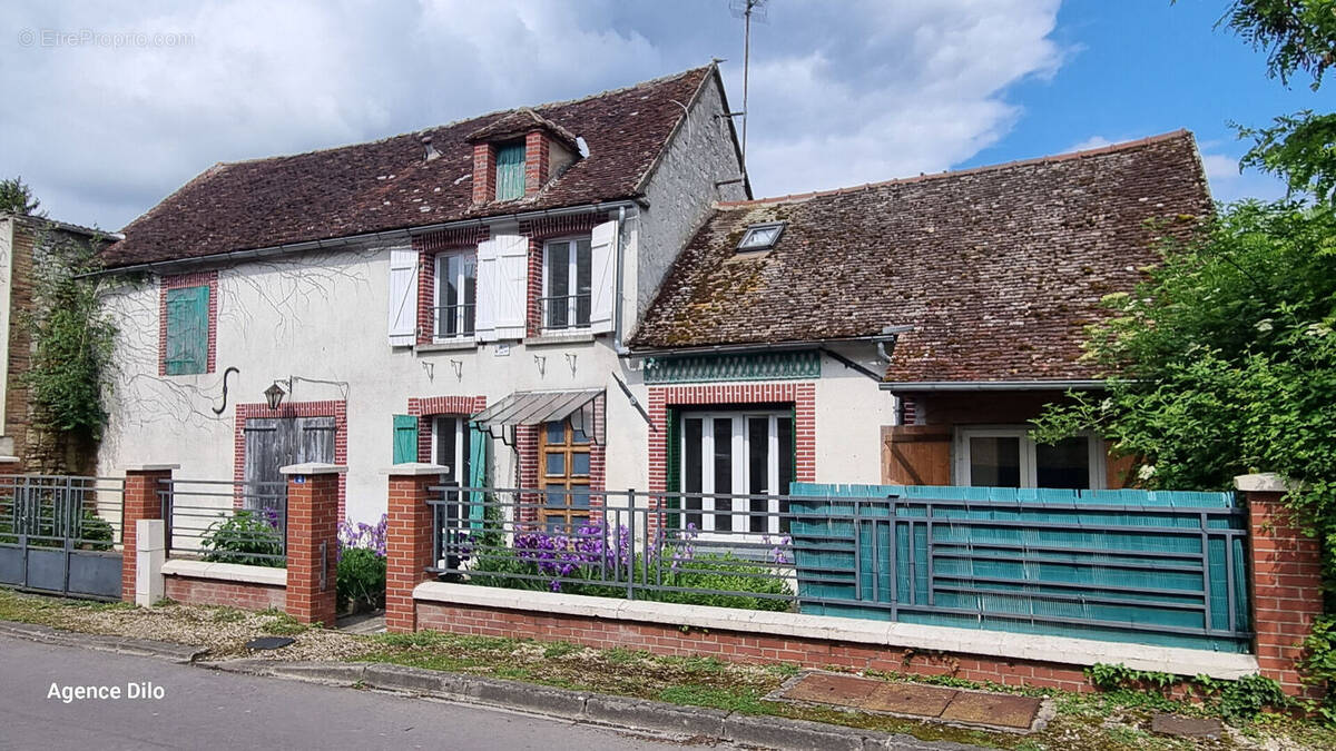 Maison à VENIZY