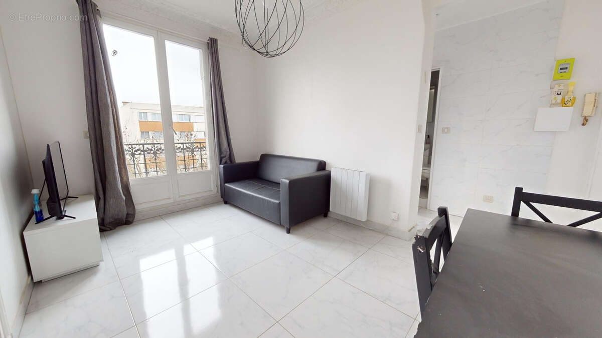 Appartement à LE BOURGET