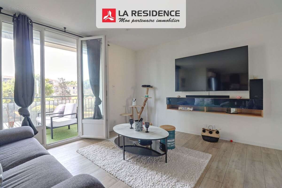 Appartement à FREJUS