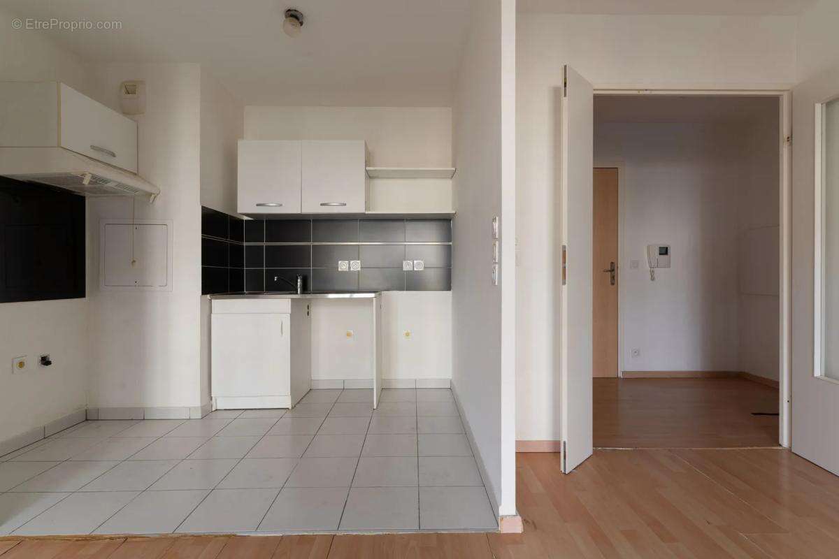 Appartement à SAINT-OUEN-L'AUMONE